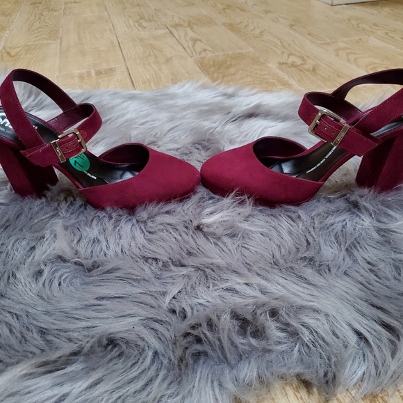 Circus by Sam Edelman Daniela Pumps - Picture 3 of 7